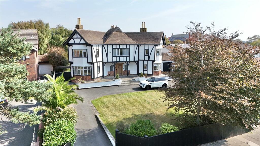 Roman Road, Meols, Wirral, Merseyside, CH47