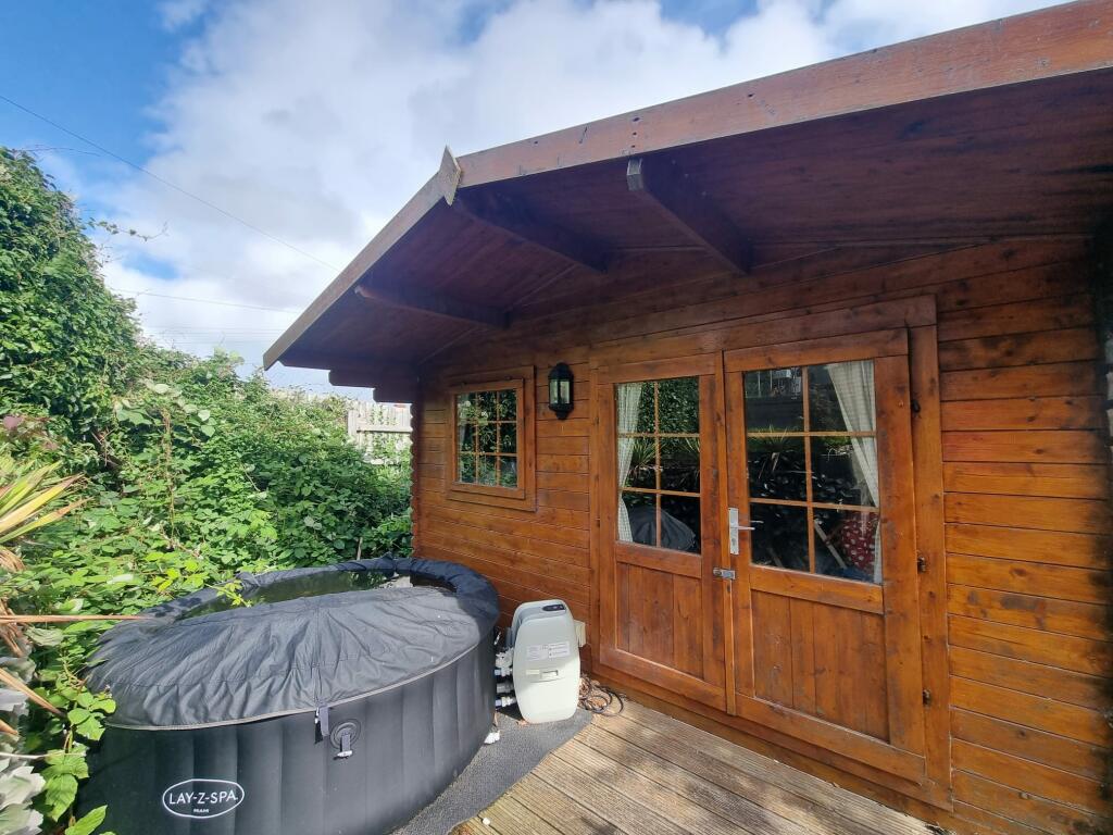 Additional image 16 of Gladstone Road, Barry