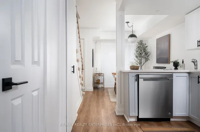 Additional image 10 of 20 Merchant Lane Unit 130