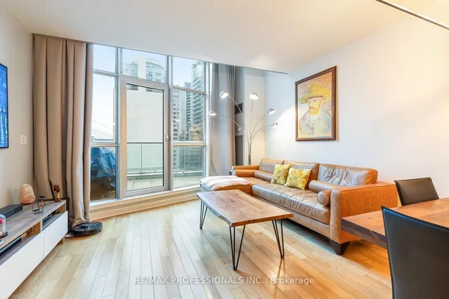 Additional image 5 of 36 Blue Jays Way Unit 714