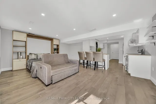 Additional image 26 of 114 Rivertrail Ave