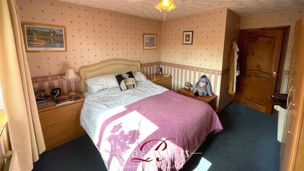 Additional image 17 of Merllyn Lane Bagillt