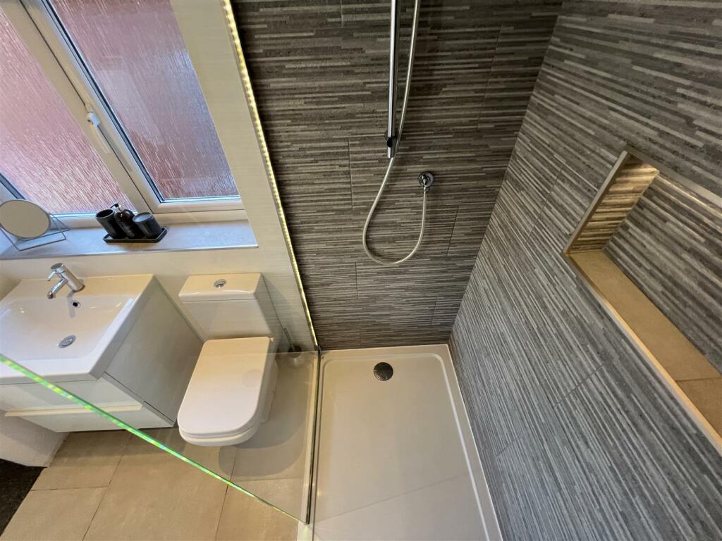 Additional image 19 of Dale View Close, Barnston, Wirral