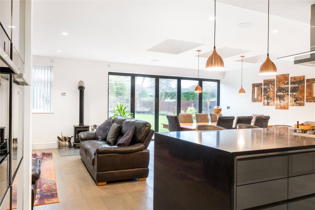 Additional image 29 of Highfield Road, Chislehurst