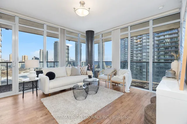 Additional image 8 of 88 Park Lawn Rd Unit 2208