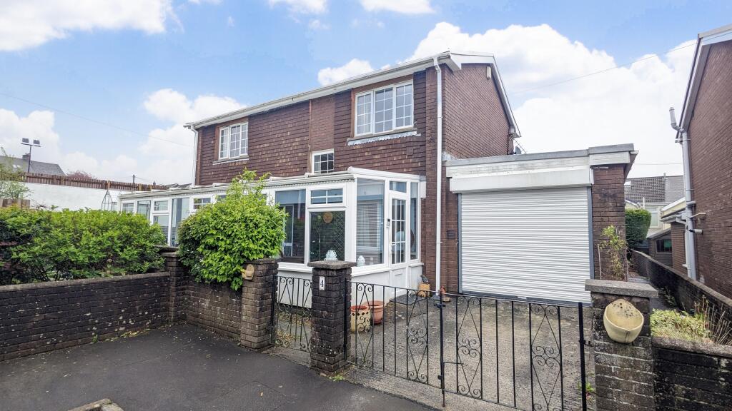 Additional image 22 of Penydarren Gardens, Merthyr Tydfil, CF47 8RJ