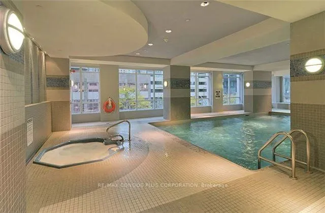 Additional image 13 of 763 Bay St Unit 911