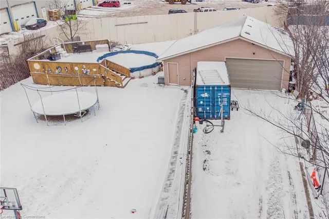 Additional image 31 of 725 Mud St