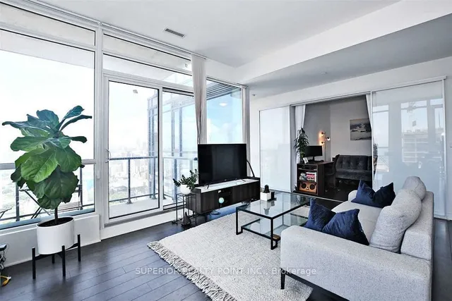 Additional image 16 of 290 Adelaide St Unit 4004