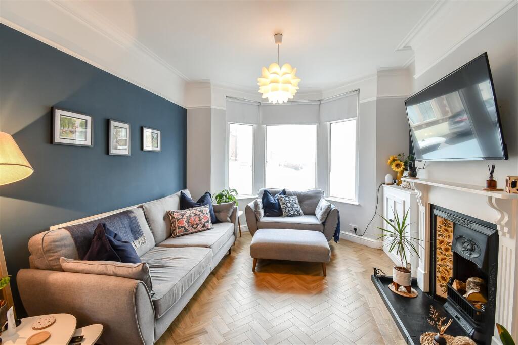 Additional image 18 of Everard Street, Barry