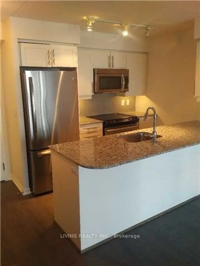 Additional image 5 of 35 Bastion St Unit 1705