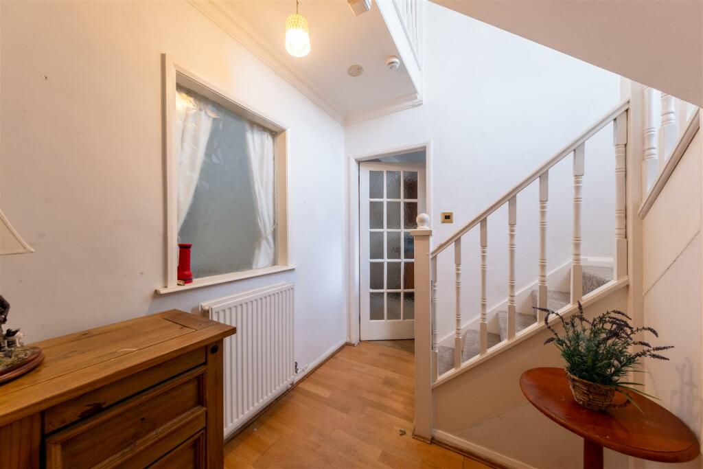 Additional image 6 of Gowy Crescent, Tarvin