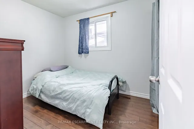 Additional image 20 of 117 Anna Capri Dr