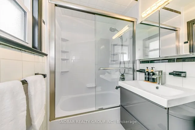 Additional image 13 of 114 Clearbrooke Circ