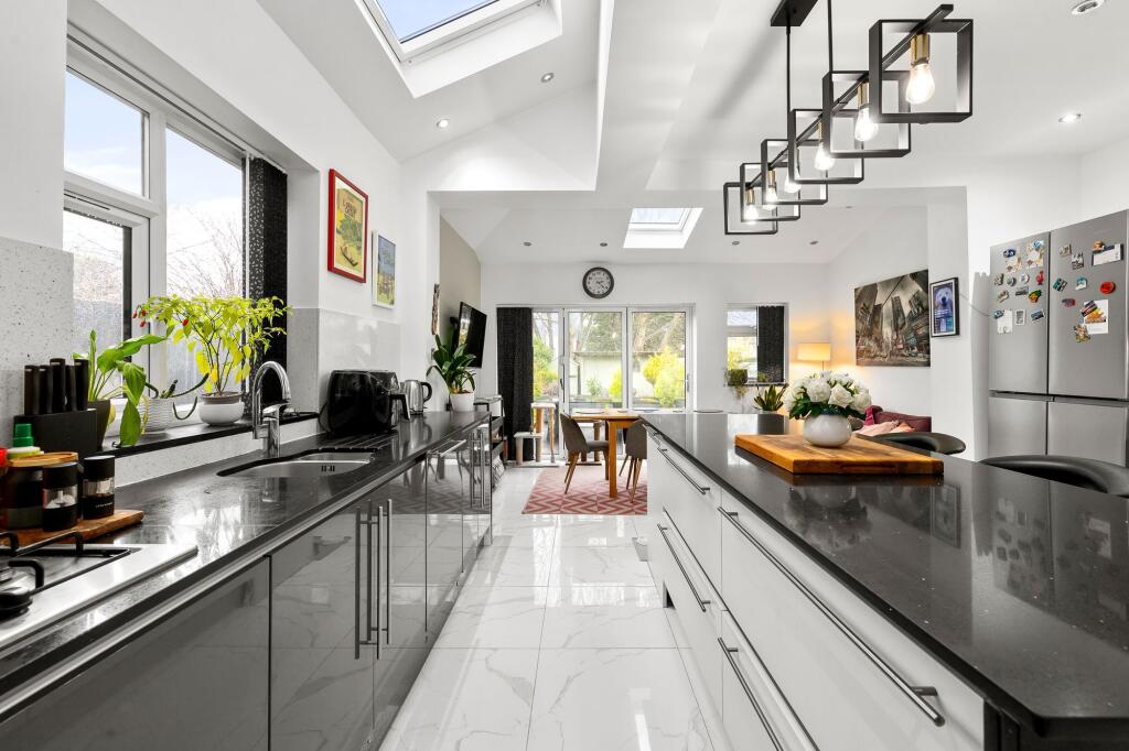 Additional image 7 of Ravenscroft Road, Beckenham, BR3