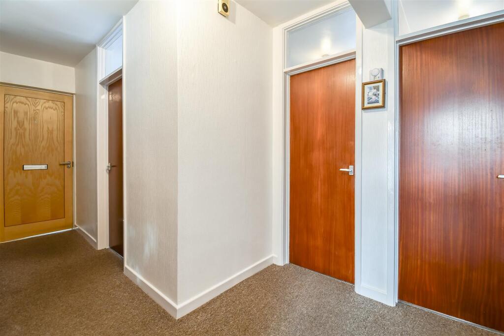 Additional image 14 of Pontypridd Road, Barry