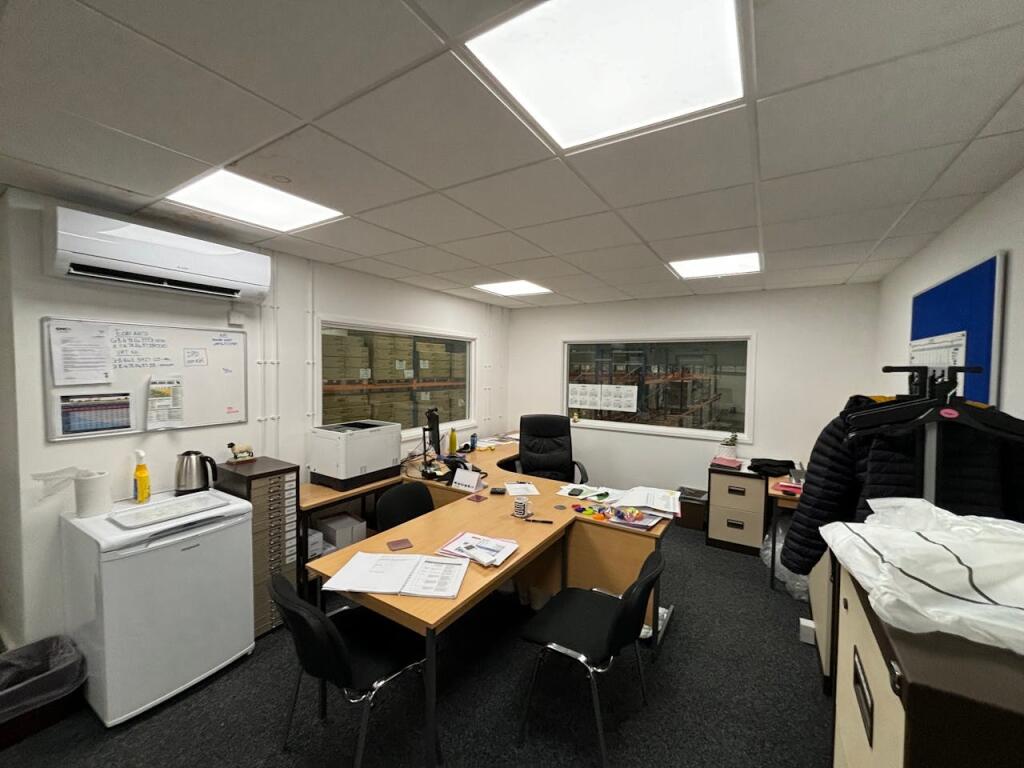 Additional image 12 of Unit D, De Clare House, Pontygwindy Road, Caerphilly, CF83 3HU