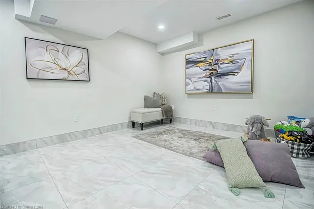 Additional image 21 of 370 Stonehenge Dr Unit 9