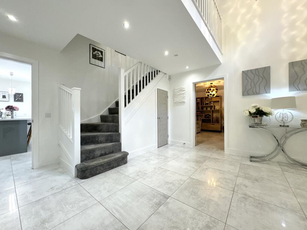 Additional image 32 of Manilva House,  Aberdare, RCT