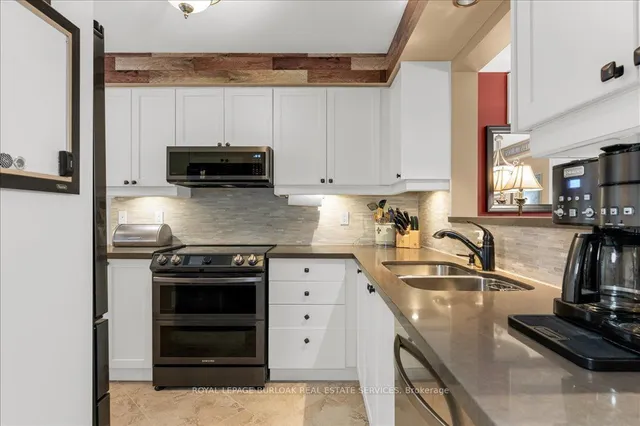 Additional image 9 of 5030 New St Unit 9