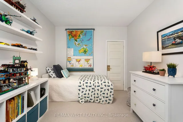 Additional image 22 of 281 Delaware Ave