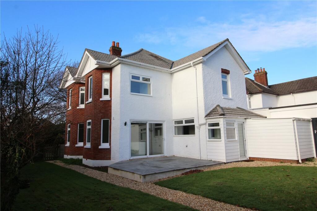 Additional image 12 of York Avenue, New Milton, Hampshire, BH25