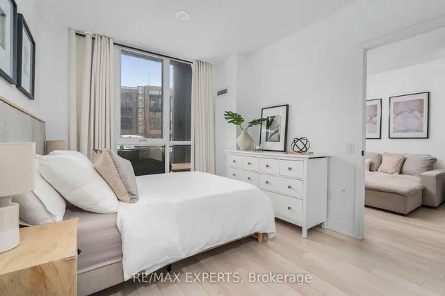 Additional image 33 of 50 George Butchart Dr Unit 102