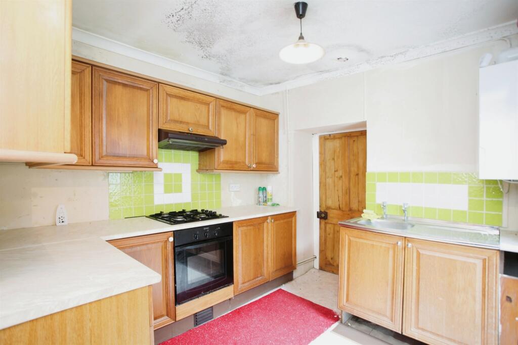 Additional image 5 of Commercial Street, Nelson, Treharris