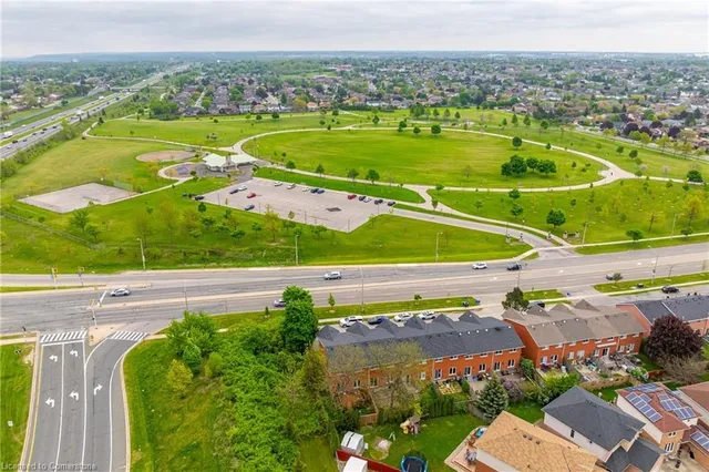 Additional image 18 of 1148 Upper Wentworth St