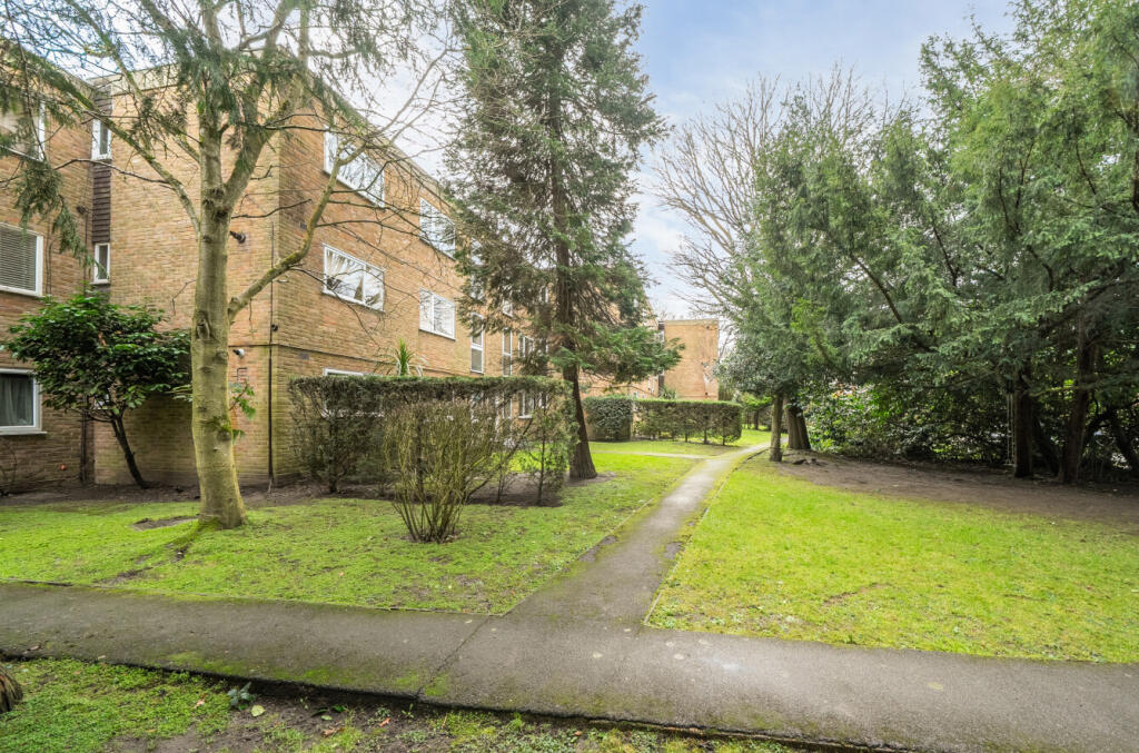 Additional image 9 of Kemnal Road, Chislehurst, Kent, BR7