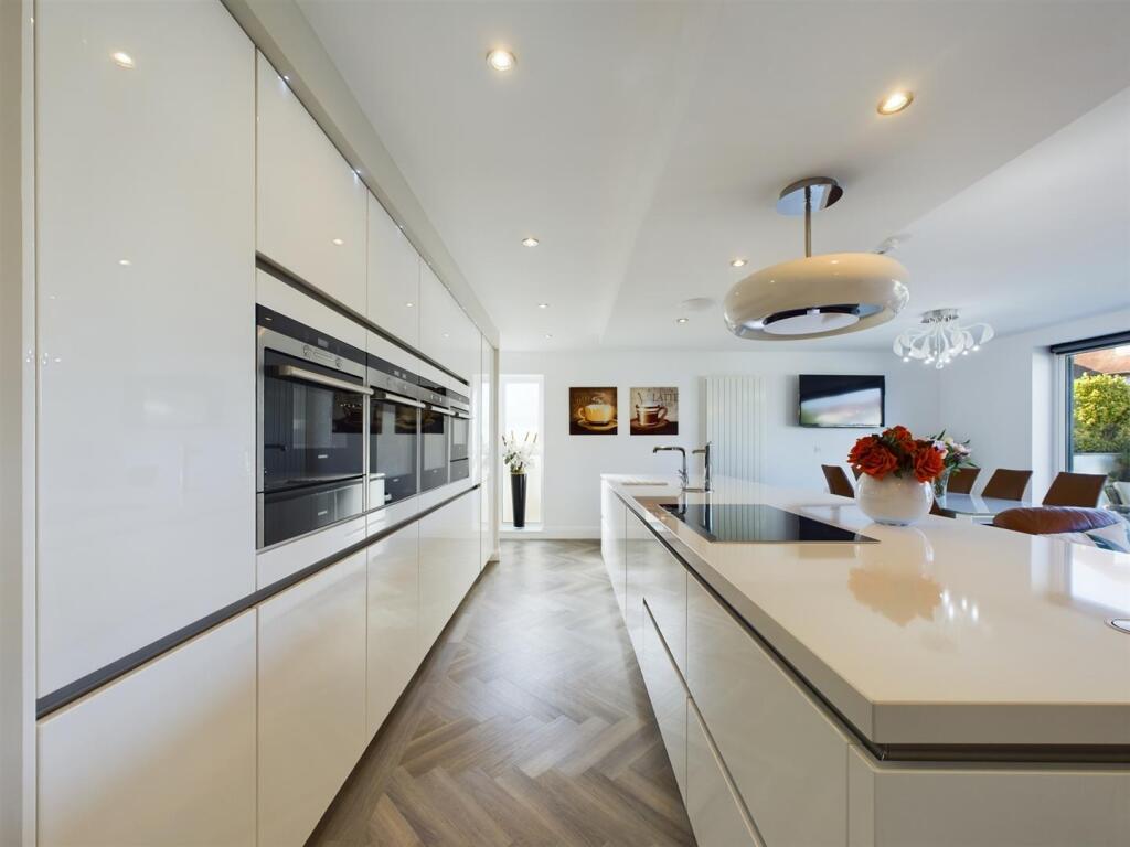 Additional image 11 of Hutchwns Close, Porthcawl