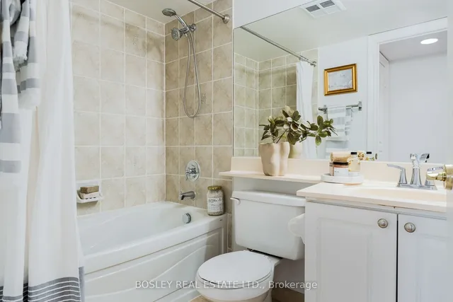 Additional image 23 of 10 Northtown Way Unit 402