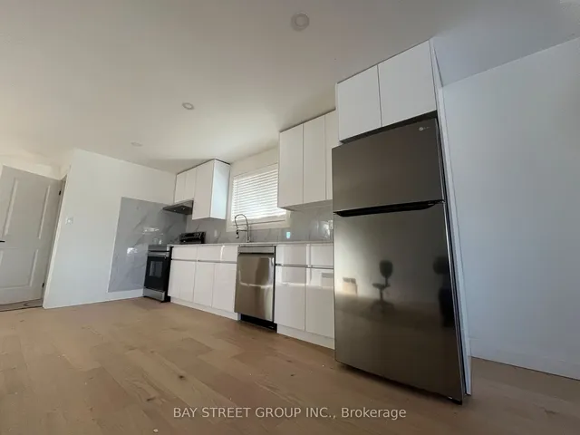 Additional image 4 of 13 Penny Lane