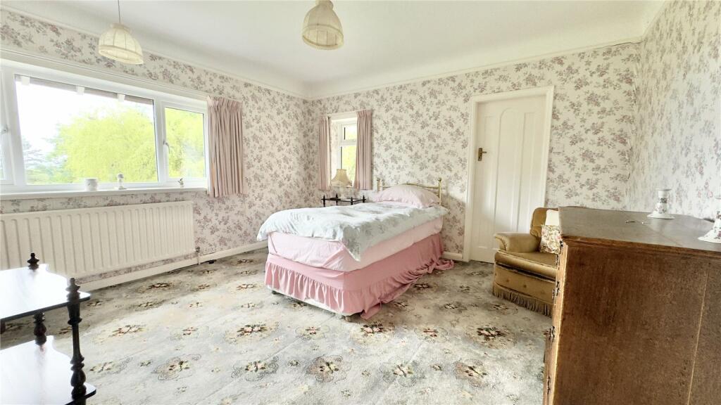 Additional image 25 of Links Hey Road, Wirral, Merseyside, CH48