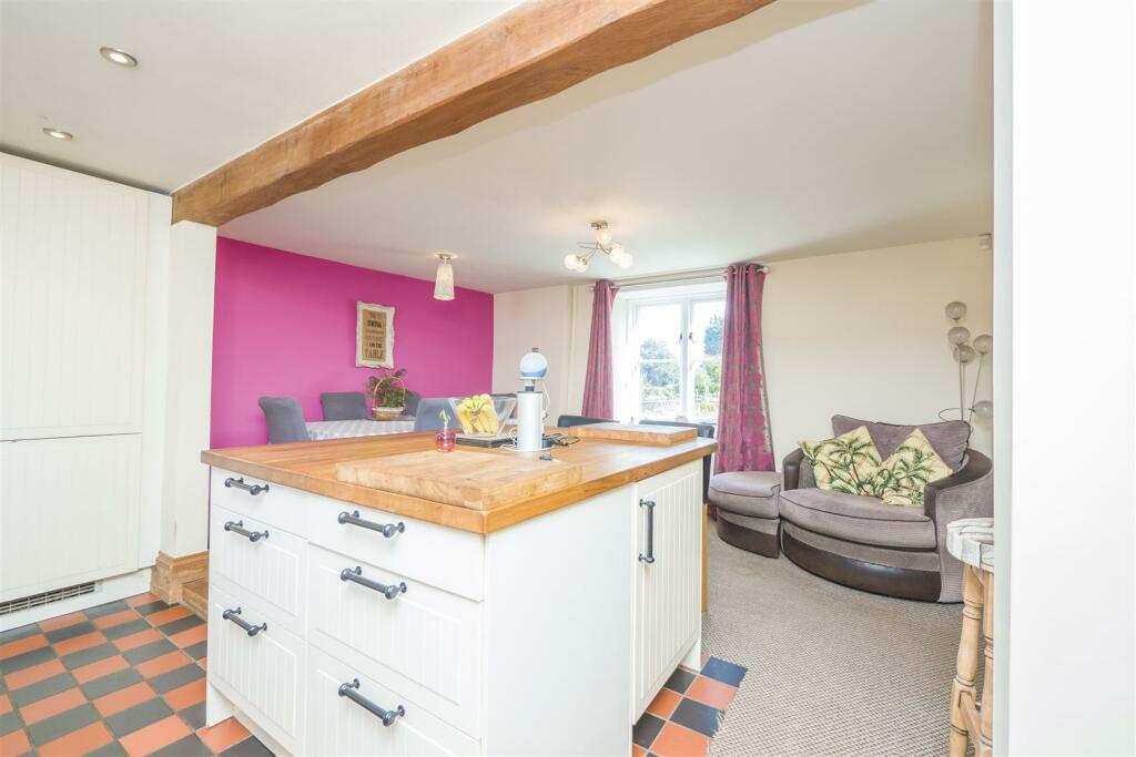 Additional image 9 of Porthkerry Road, Rhoose, Barry