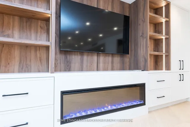 Additional image 11 of 61 St Clair Ave Unit 805