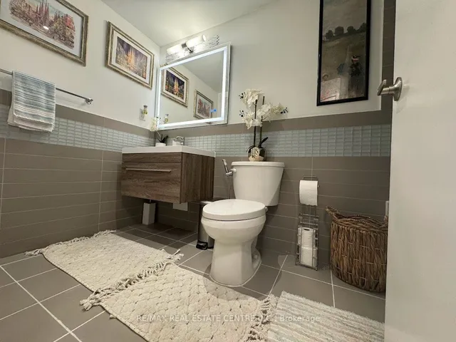 Additional image 20 of 295 Adelaide St Unit 217