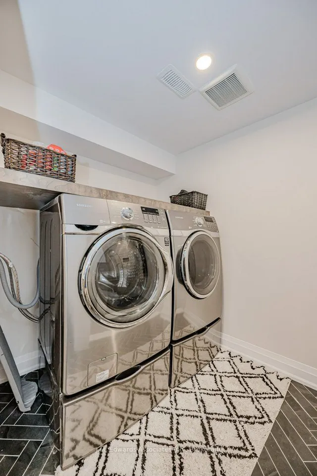 Additional image 9 of 139 Humphrey St