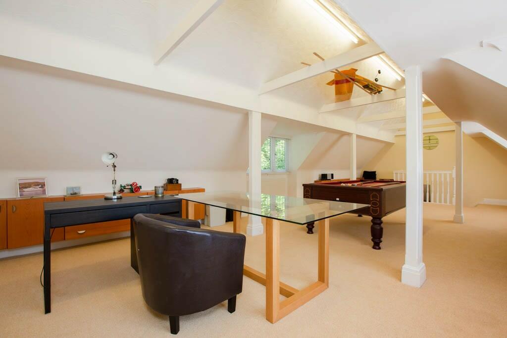 Additional image 52 of Kings Drive, CH48