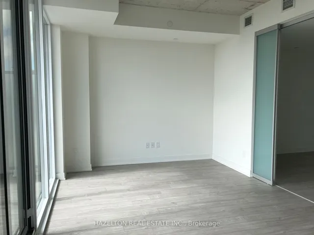 Additional image 12 of 15 Baseball Pl Unit 815