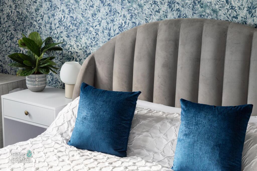 Additional image 18 of Barn Field Close, Colne