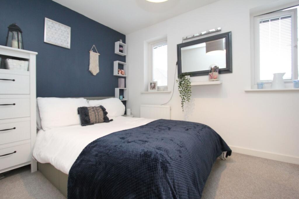 Additional image 8 of Barry, CF62