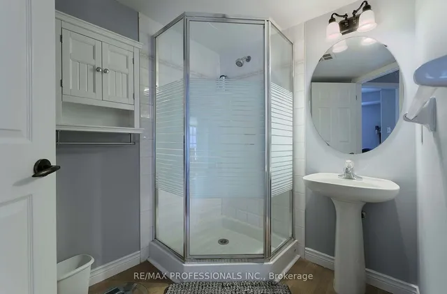 Additional image 25 of 2010 Cleaver Ave Unit 113