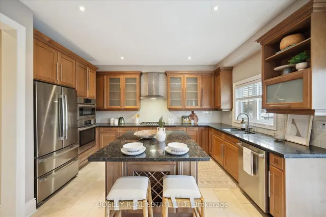 Additional image 18 of 208 La Rose Ave Unit 15