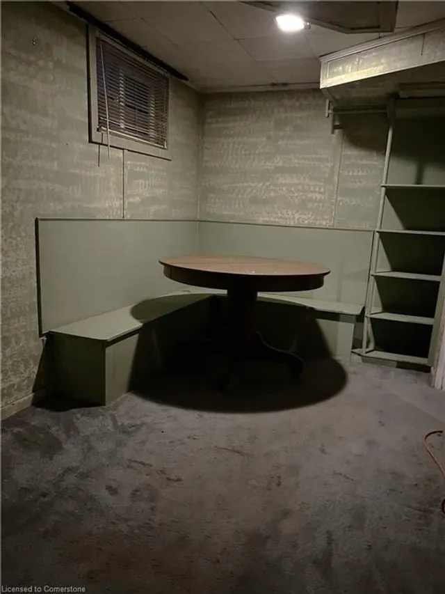 Additional image 14 of 258 Brucedale Ave