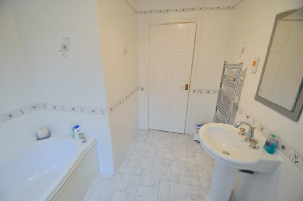 Additional image 29 of Birch Avenue, Saughall Massie