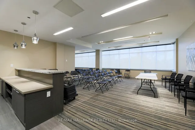 Additional image 20 of 3520 Danforth Ave Unit 217