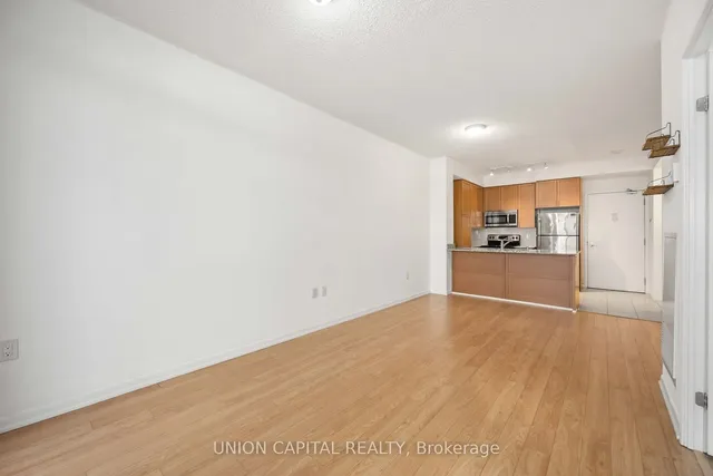 Additional image 6 of 800 Lawrence Ave Unit 613