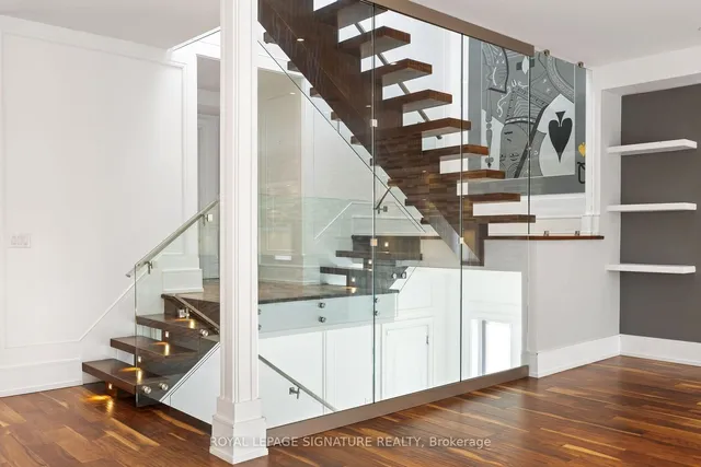 Additional image 12 of 90 Upper Canada Dr