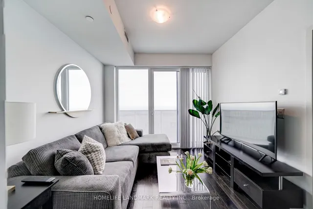 Additional image 13 of 88 Harbour St Unit 6509